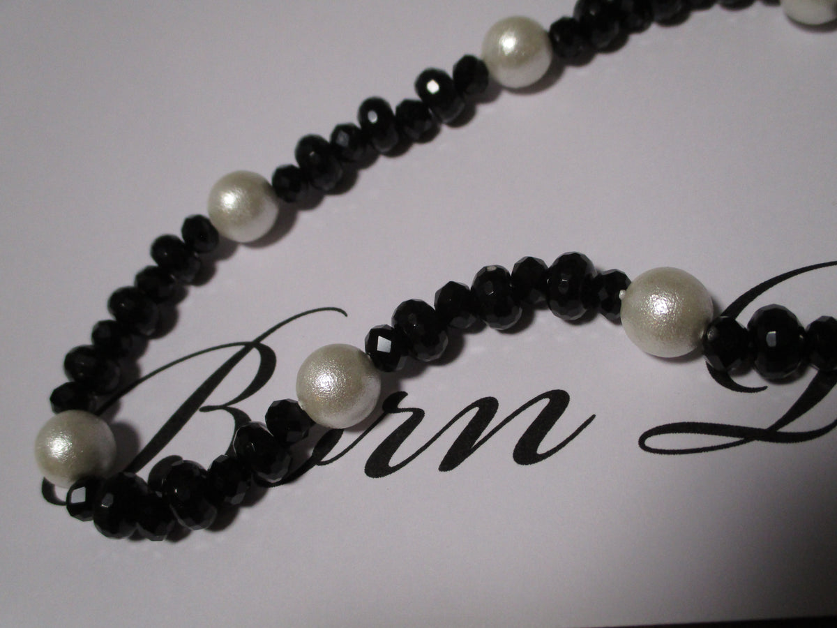 Onykiss Choker Necklace