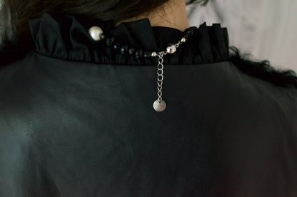 Onykiss Choker Necklace
